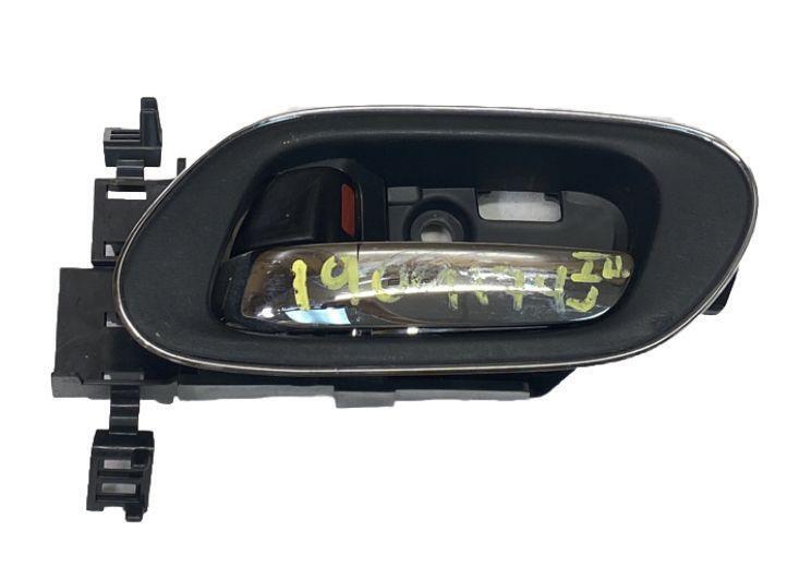 16 21 HONDA HRV FRONT LEFT INSIDE DOOR HANDLE ASSY OEM