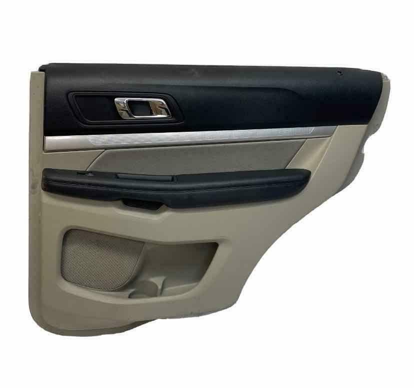 2018 2019 FORD EXPLORER REAR RIGHT DOOR TRIM PANEL ASSY BASE STONE