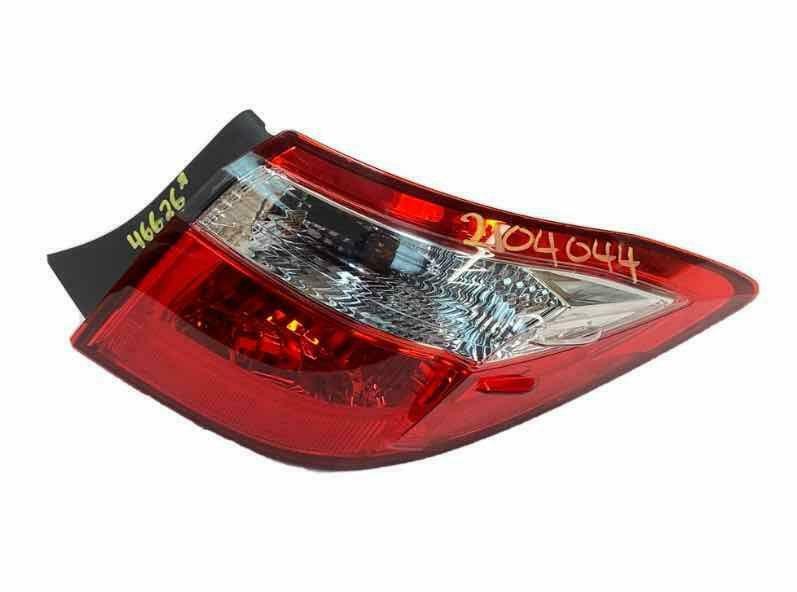 2014 2016 TOYOTA COROLLA TAIL LIGHT ASSY RIGHT PASSENGER SIDE OEM 8155 –  INSIDE AUTO