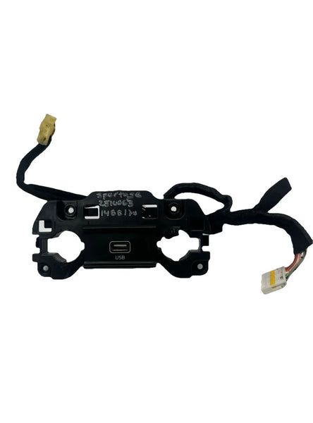 2022 KIA SPORTAGE CENTER CONSOLE USB PORT CHARGER WITH BRACKET ASSY OEM
