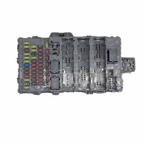 Caja de fusibles y relés de cabina para Honda Pilot 2021 OEM TG7A220