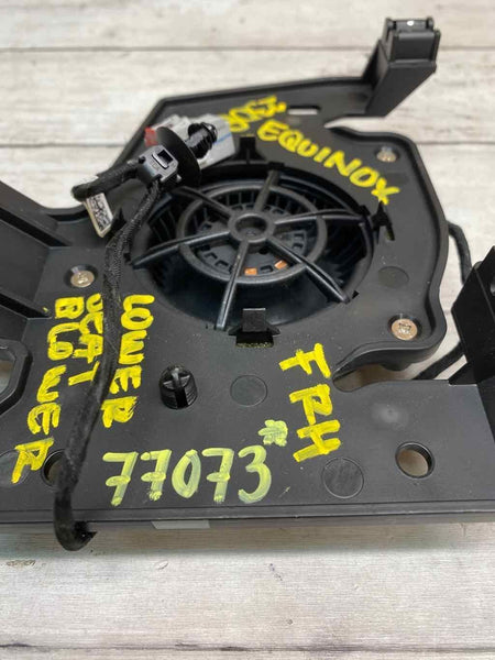 Soprador de almofada de assento Chevy Equinox 2018 2020 frente lado direito OEM 84554682