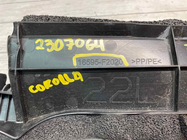 DEFLECTOR DE GUÍA DE REJILLA DE AIRE DEL LADO DEL CONDUCTOR PARA TOYOTA COROLLA 2021 OEM 16595F2020