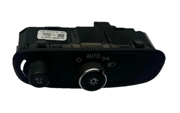 2019 CHEVROLET EQUINOX DASH SWITCH HEADLIGHT CONTROL SWITCH ASSY OEM 84192536