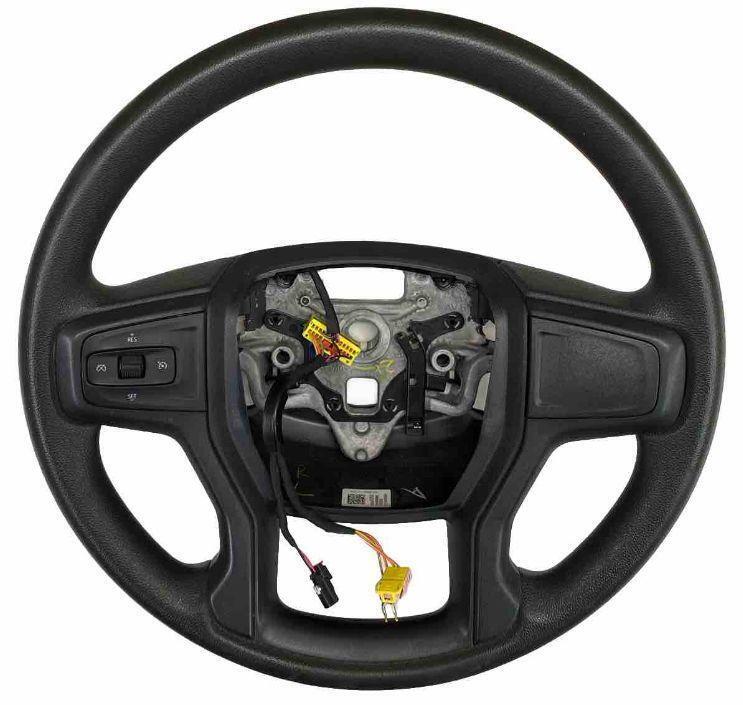 Chevrolet Silverado steering wheel 19 22 w/o leather w/cruz control OEM 84946358