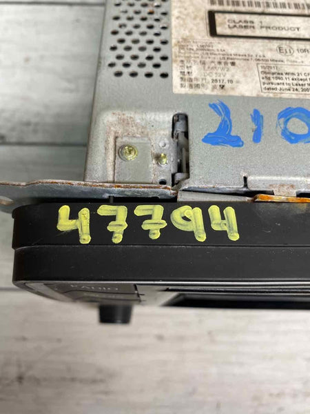 2018 VOLKSWAGEN JETTA NO GLI RECEPTOR DE RÁDIO CONJUNTO OEM 561035150B