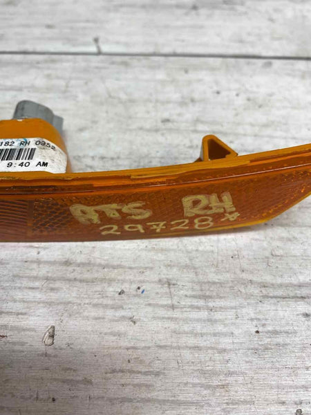 Cadillac ATS front bumper 2016 reflector right side reflector OEM 23169182