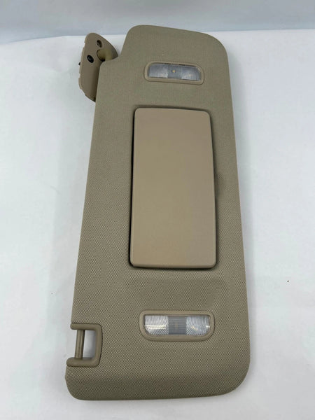 2015 2016 2017 2018 2019 2020 GMC YUKON SUN VISOR RIGHT SIDE ASSY OEM 84630334