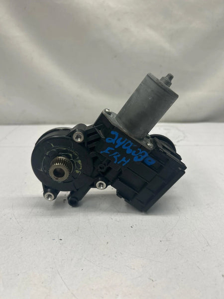 2019 2020 2021 2022 2023 2024 2025 TOYOTA COROLLA WINDOW MOTOR FRONT RIGHT SIDE