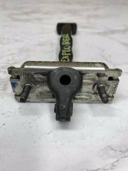 BISAGRA DE PUERTA TRASERA IZQUIERDA DEL LADO DEL CONDUCTOR, SOPORTE DE PUERTA, FORD EXPLORER 2011 A 2023, CONJUNTO OEM