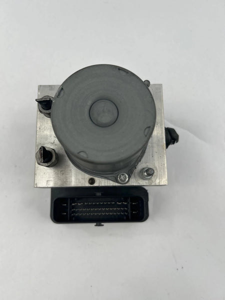 2018 CHEVROLET CAMARO ABS PUMP MODULE ASSY OEM 84244637