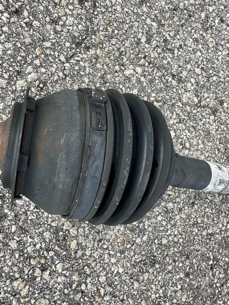 14 15 16 17 18 19 MERCEDES CLA250 EJE DELANTERO DERECHO CONJUNTO INTERIOR Y EXTERIOR OEM 2463301901
