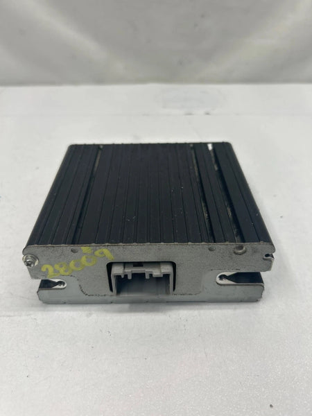 2008 TO 2020 DODGE CARAVAN RADIO AM FM AMPLIFIER UNIT ASSEMBLY