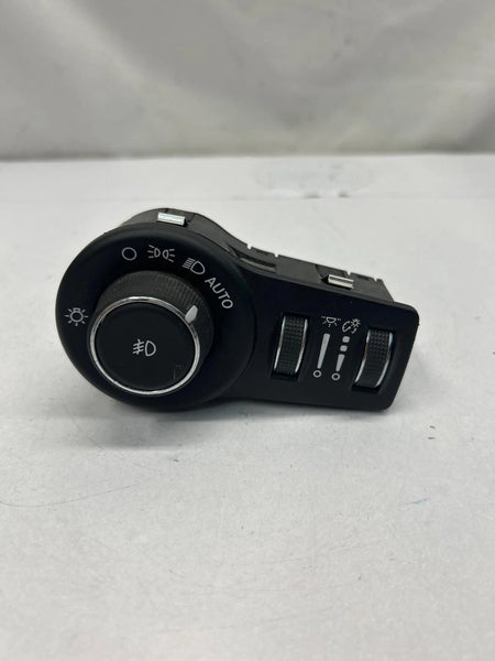 2014 2015 2016 2017 2018 2019 2020 JEEP CHEROKEE HEADLIGHT CONTROL SWITCH ASSY