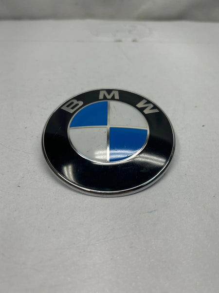 2020 BMW X2 EMBLEM TRUNK OR HOOD LOGO ORNAMENT ASSY