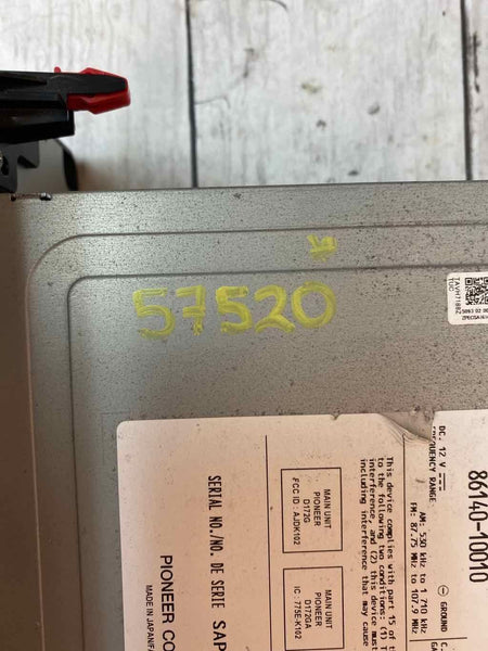 2019 TOYOTA CHR RADIO AM FM RÁDIO TELA DE EXIBIÇÃO E RECEPTOR ASSY OEM 8614010010