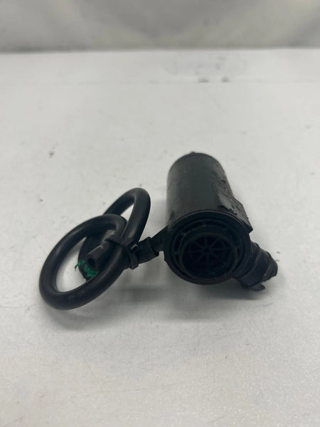 20 25 TOYOTA COROLLA WASHER BOTTLE PUMP ONLY SEDAN US MARKET ASSY OEM 8533033070
