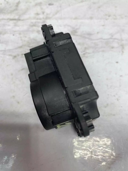 19 20 21 22 23 CHEVY SILVERADO 1500 MOTOR DE ALETTINADOR DE AIRE HVAC CONJUNTO DE ACTUADOR OEM 84152568