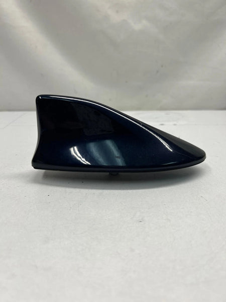 2022 TOYOTA COROLLA RADIO ANTENNA FM ROOF SHARK FIN SED US 867600E070 8X8 BLUE