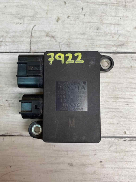 2020 TOYOTA COROLLA COOLING FAN CONTROL MODULE OEM 8925712020