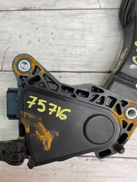 2018 NISSAN KICKS PEDAL ACCELERATOR ASSY OEM 180025RA0A