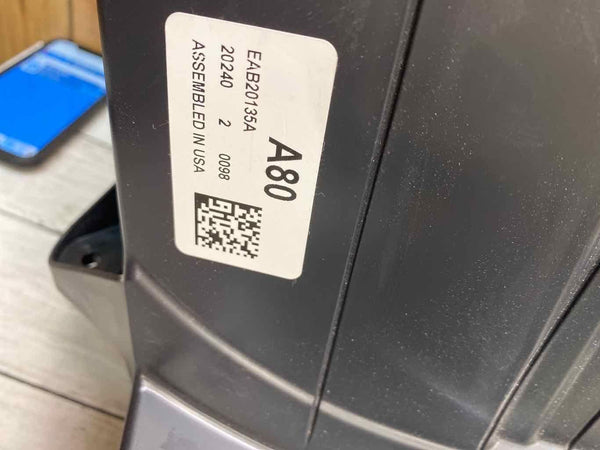 2021 HONDA PILOT TRASEIRO DIREITO BASS SPEAKER ASSY OEM EAB20135A