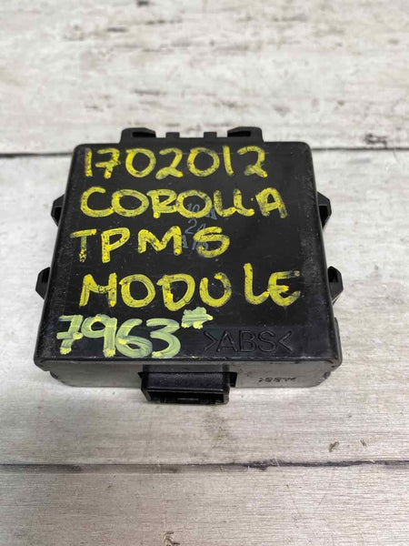 Toyota Corolla tire pressure monitor 09 13 tpms system control OEM 8976912010