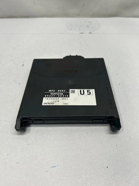 2017 2018 2019 TOYOTA HIGHLANDER MULTI NETWORK CONTROL MODULE UNIT ASSY