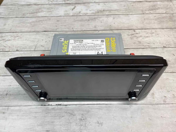 Conjunto de pantalla y receptor de radio AM/FM para Toyota Corolla Sedán 2020 (OEM 8614002640)