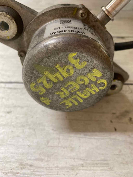 Bomba de vacío para Dodge Challenger (modelos de 2011 a 2013, 3.6L), OEM 04581485AB