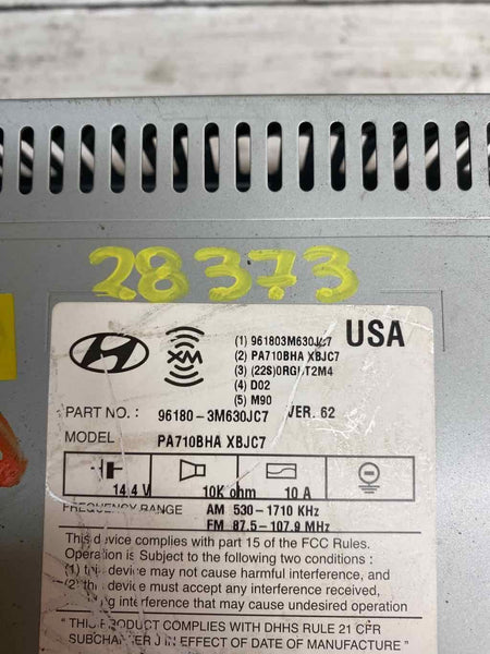 Receptor de radio y reproductor de CD Hyundai Genesis AM FM 11-14 OEM 961803M630