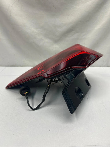 17 20 NISSAN ROGUE TAIL LIGHT QUARTER PANEL RIGHT SIDE VIN 5 OEM 265506FL0D