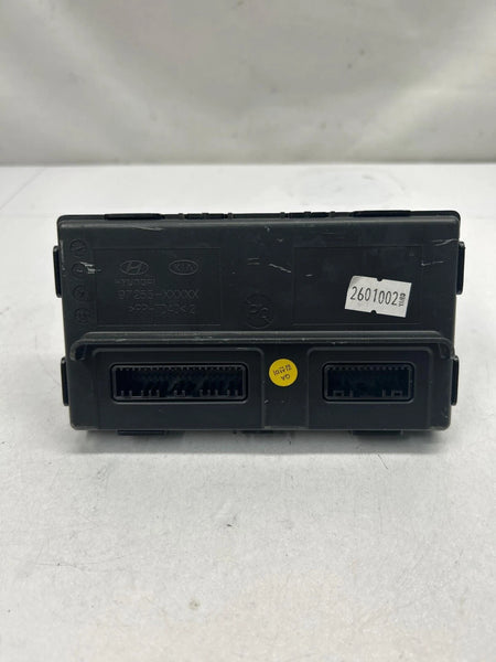 2021 TO 2023 HYUNDAI ELANTRA HEAT SEAT CONTROL MODULE UNIT ASSY OEM 97255AA061