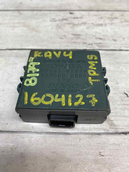 Toyota Rav4 tire pressure monitor 2008 tpms system control unit OEM 8976942020