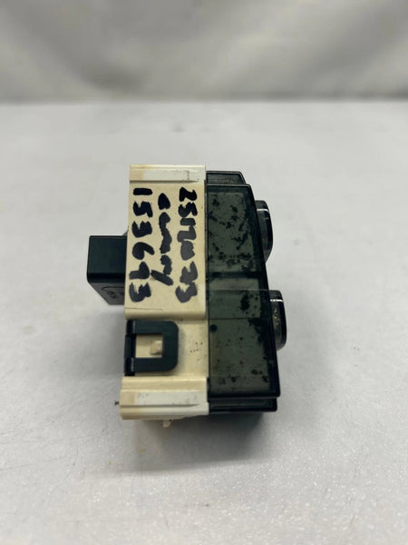 2023 TOYOTA CAMRY OCCUPANT DETECTION PASSANGER LIGHT ASSY OEM 489205