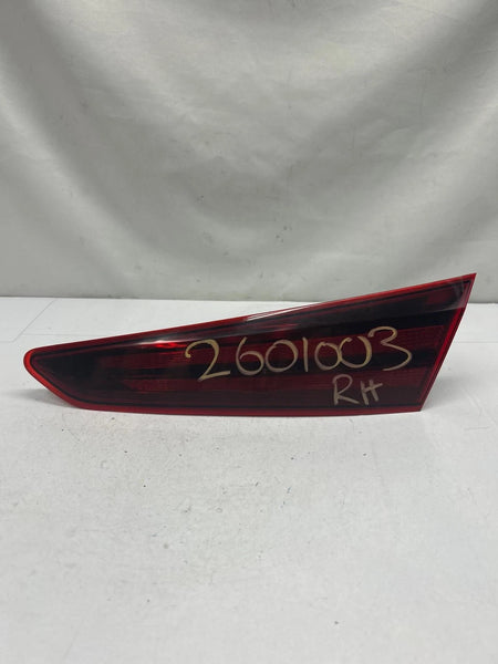 2020 HYUNDAI ELANTRA TAIL LIGHT RIGHT SIDE LIDGATE SED LED 2.0L OEM 92404F3500