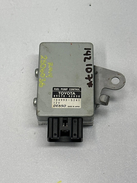 2016 TO 2018 TOYOTA RAV-4 FUEL PUMP CONTROL MODULE UNIT ASSEMBLY OEM 8957042030