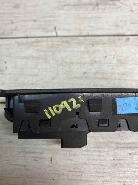 Interruptor de ventana principal Buick Verano 2015 a 2017, lado del conductor delantero OEM 13305373