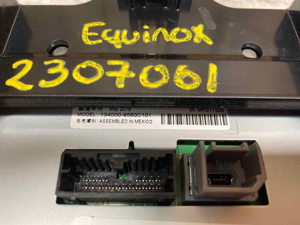 2019 Chevy Equinox Radio Display Set OEM 84507918