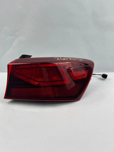 2019 TO 2024 KIA FORTE SEDAN TAIL LIGHT QUARTER RIGHT INCANDESCENT OEM 92402M7000