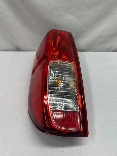 2014 2021 NISSAN FRONTIER TAIL LIGHT QUARTER PANEL LEFT SIDE ASSY