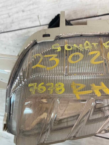 18 19 HYUNDAI SONATA FRONT RIGHT DAY TIME RUNNING LIGHT OEM RH 92208C1550