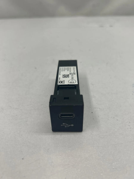 2023 TOYOTA COROLLA CROSS CENTER CONSOLE PORT CHARGER ASSY