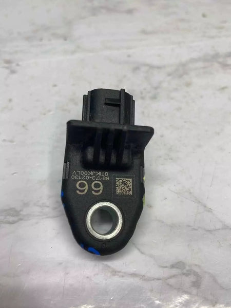 20 21 22 23 TOYOTA COROLLA IMPACT SENSOR FRONT RIGHT SIDE OR LEFT SIDE OEM 8917302130