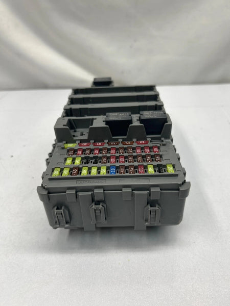 2016 HONDA PILOT JUNCTION BOX CABIN JUNCTION FUSE RELAY BLOCK ASSY OEM TG7A100