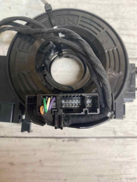 2020 TOYOTA COROLLA CLOCKSPRING 843080R030 OEM PLUGS BROKEN