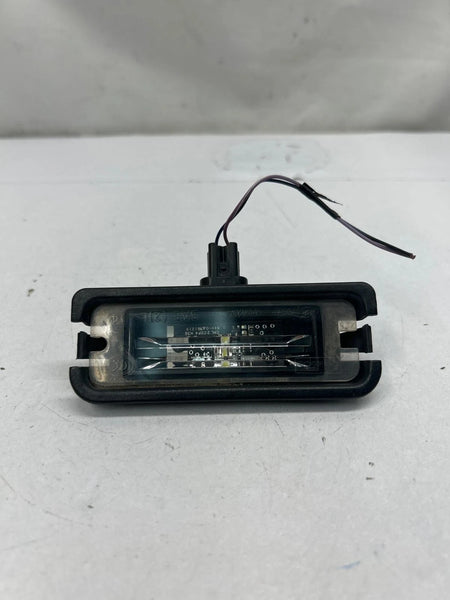 2020 FORD MUSTANG LICENSE PLATE LED LIGHT ASSY