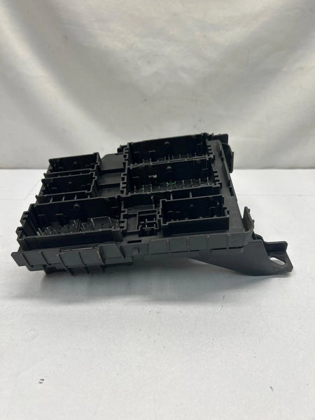 2018 CHEVROLET SILVERADO JUNCTION BOX FUSE RELAY BLOCK ASSY OEM 23195441