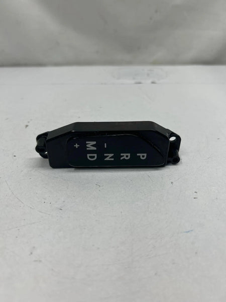 2019 JEEP CHEROKEE CENTER CONSOLE GEAR SHIFT INDICATOR ASSY