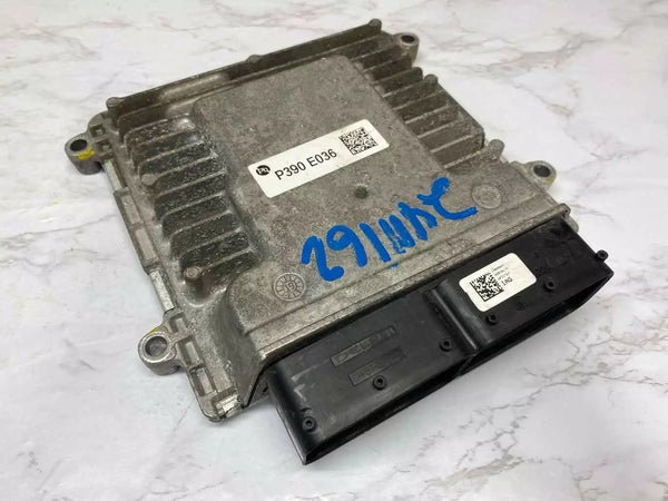 19 20 21 22 23 UNIDADE DE CONTROLE DO MOTOR KIA FORTE ECU ECM 2.0L SEDAN OEM 391992E036 TEM UM AMASSADO
